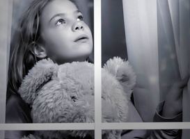 Normal_kind_knuffel_slapen